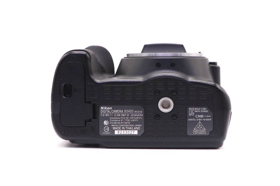 Nikon D3400 body в упаковке (пробег 17295 кадров)