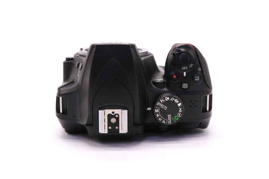 Nikon D3400 body в упаковке (пробег 29430 кадров)
