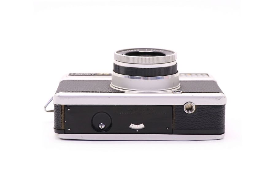 Fujica Compact 35 (Japan, 1967)