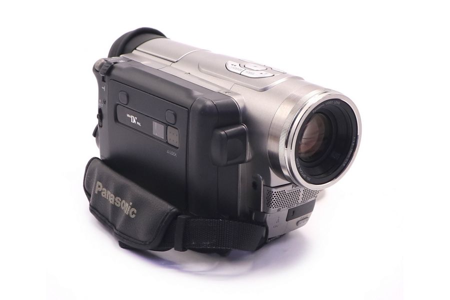 Видеокамера Panasonic NV-DS11 