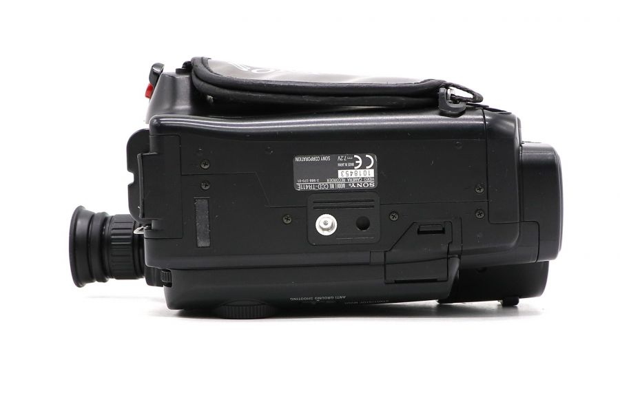 Видеокамера Sony CCD-TR411E 