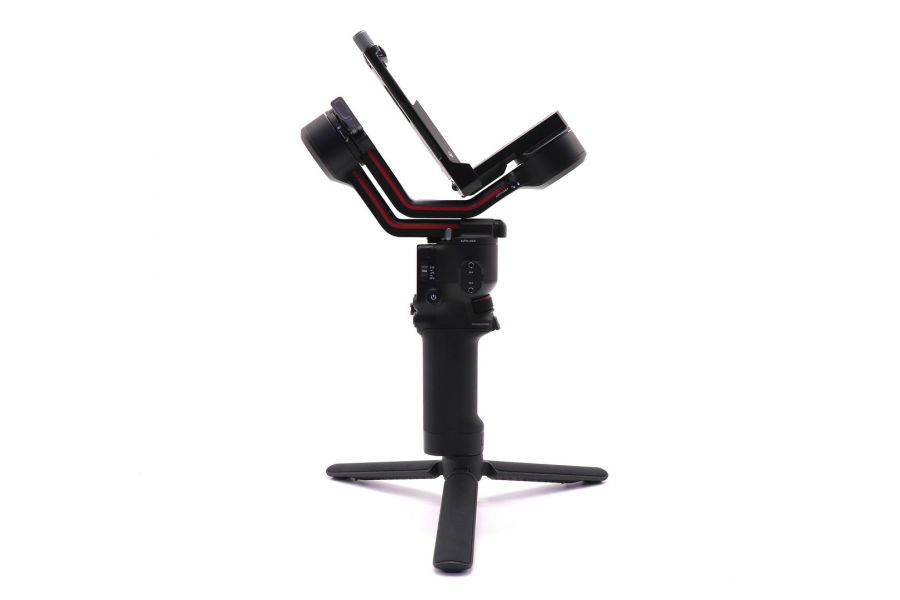 Стабилизатор DJI RS3 в упаковке