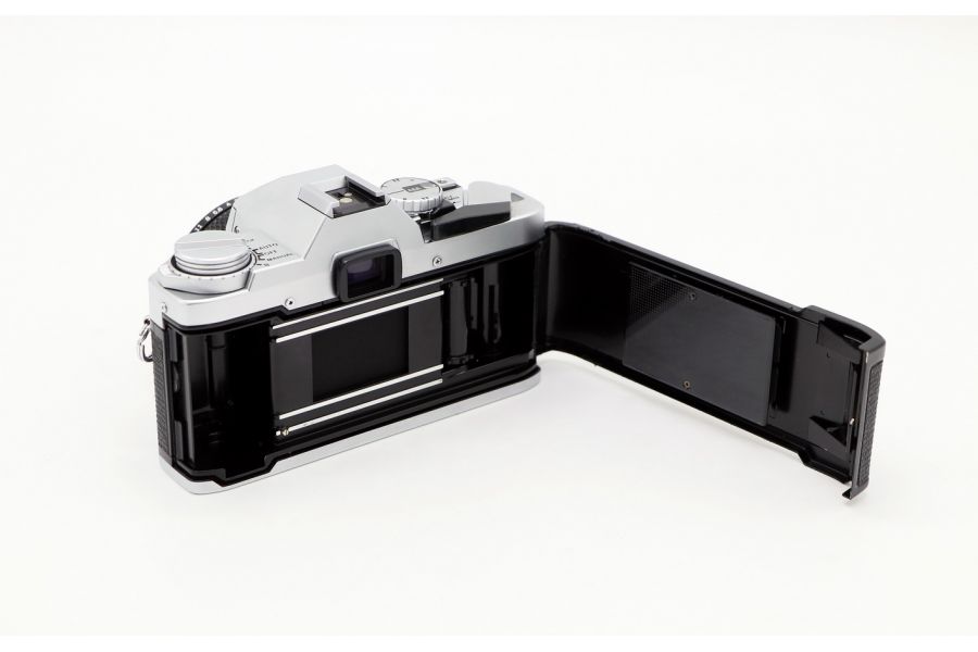 Olympus OM30 kit (Japan, 1983)