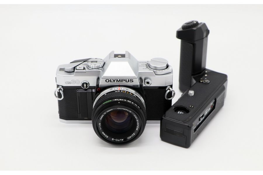 Olympus OM30 kit (Japan, 1983)