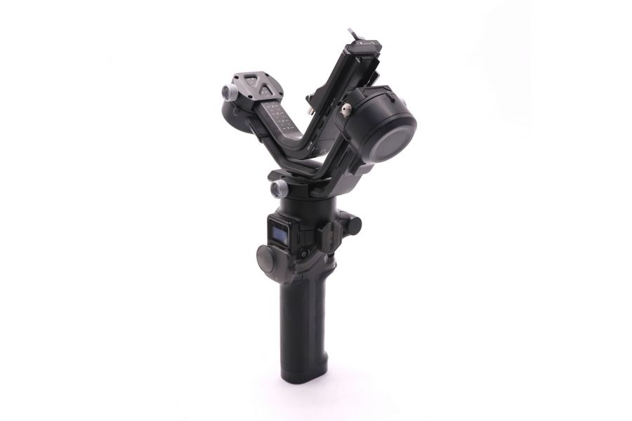 Стабилизатор DJI RSC2 Pro в упаковке 