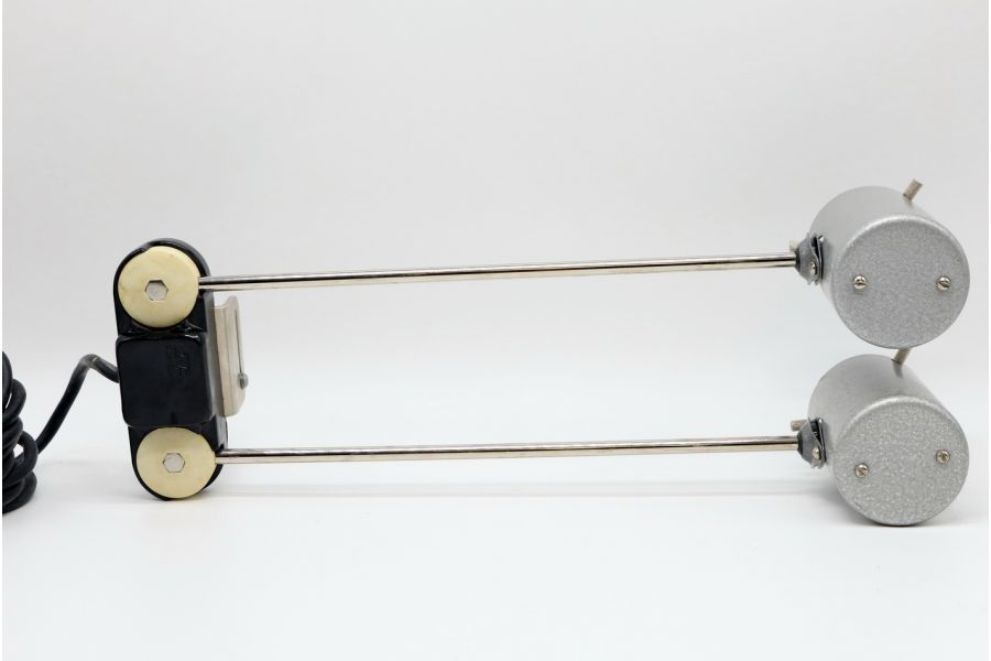 Осветитель двухламповый Искра (CCCP, 1977)