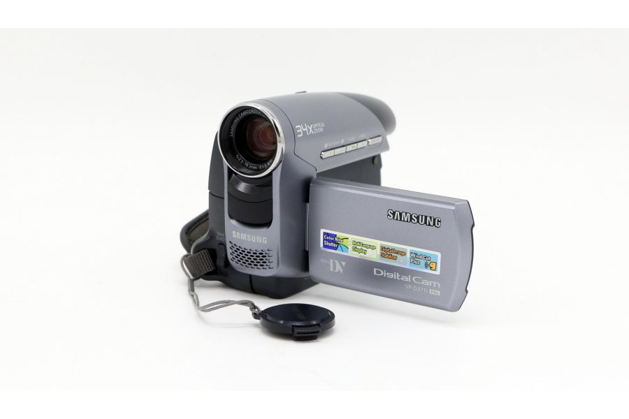 Видеокамера Samsung VP-D371i