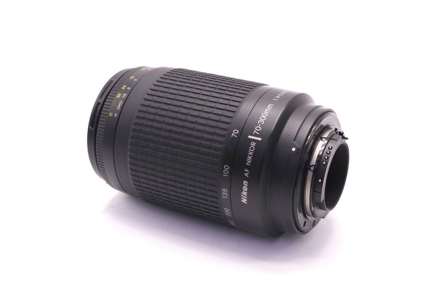 Nikon 70-300mm f/4-5.6G AF Nikkor (черный)
