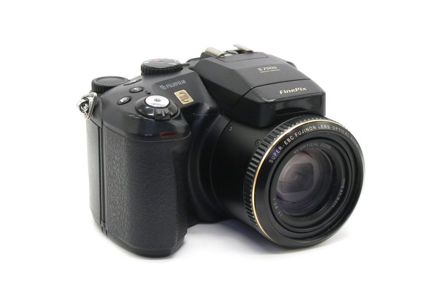 Fujifilm FinePix S7000