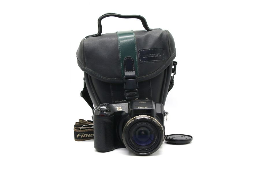 Fujifilm FinePix S7000