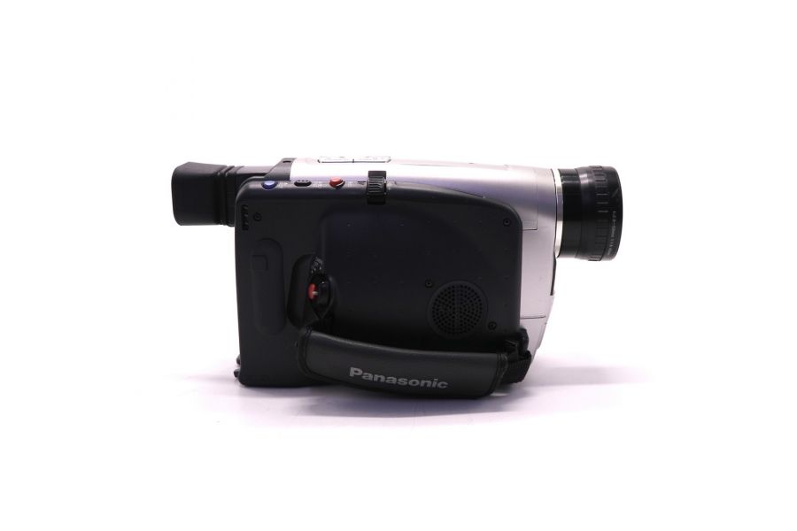 Видеокамера Panasonic NV-VZ1EN (Japan, 2001)