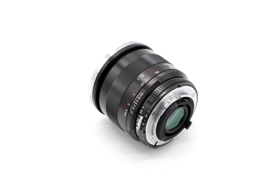 Makro-Planar 2/50 ZF T* Carl Zeiss Nikon F