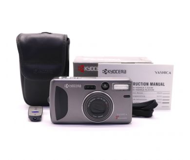 Yashica T Zoom в упаковке