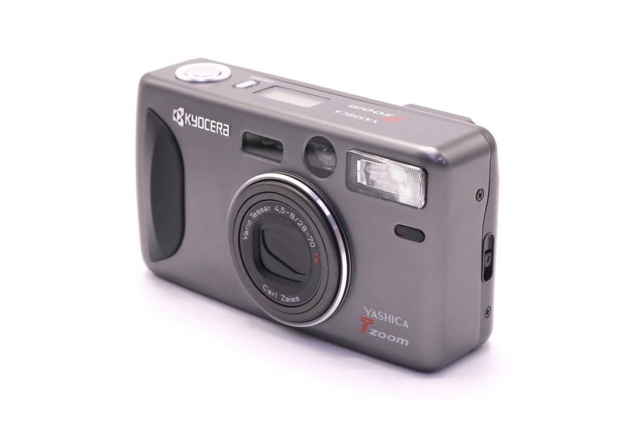 Yashica T Zoom в упаковке