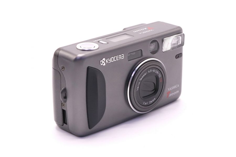 Yashica T Zoom в упаковке