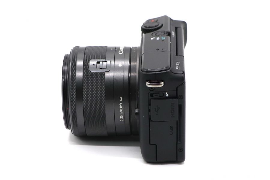 Canon EOS M10 kit в упаковке