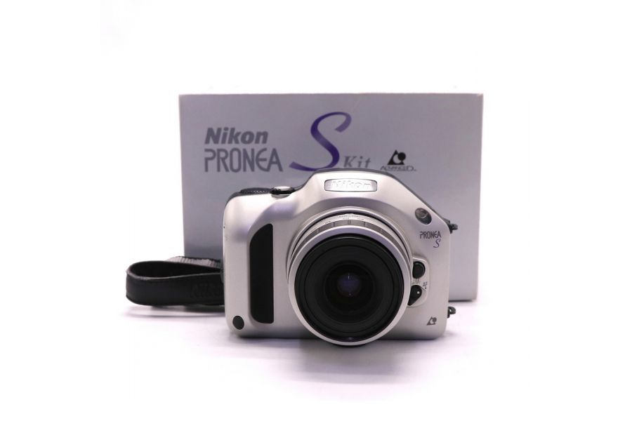 Nikon Pronea S kit пленочная зеркальная в упаковке 