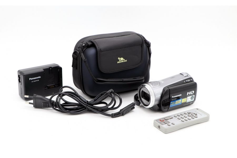 Видеокамера Panasonic HDC-SD9EE-S в упаковке