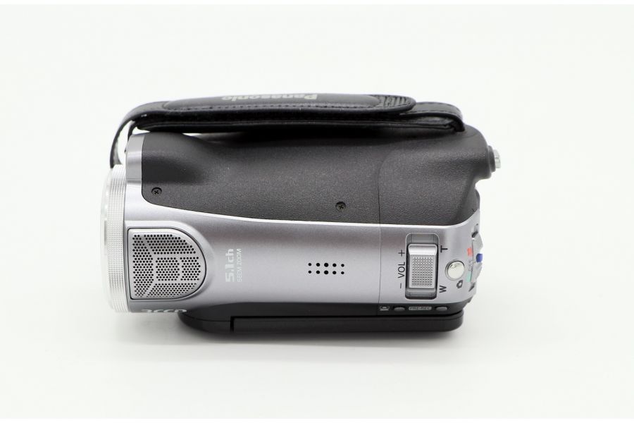 Видеокамера Panasonic HDC-SD9EE-S в упаковке