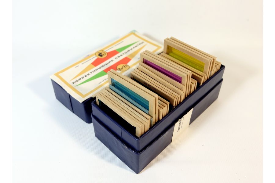 Светофильтры корректирующие 7,5х7,5