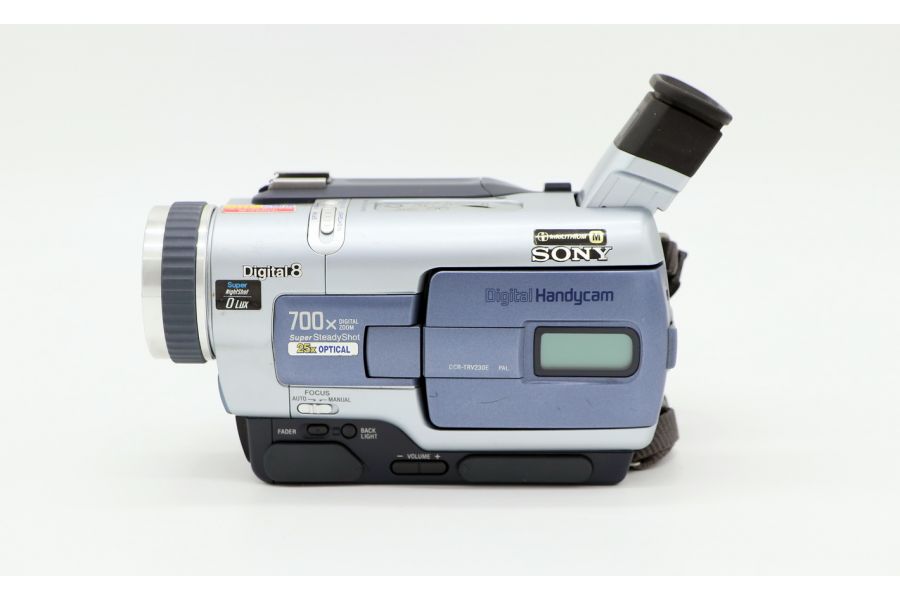 Видеокамера Sony DCR-TRV230E