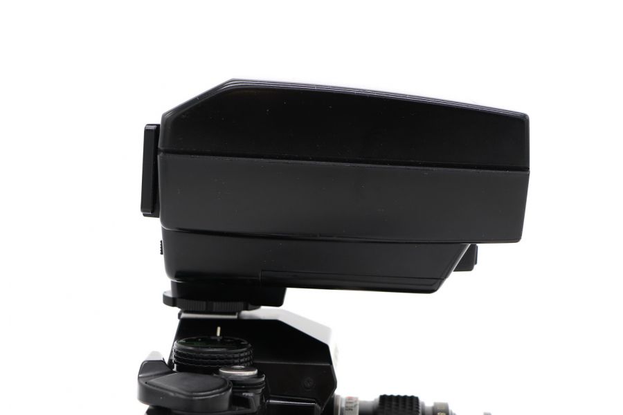 Фотовспышка Olympus Electronic Flash T32