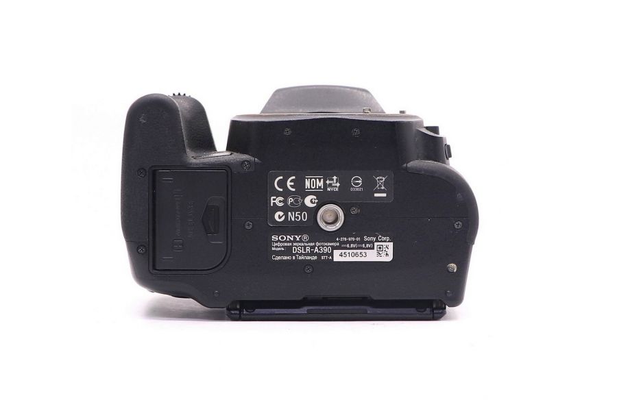 Sony A390 body (пробег 17040 кадров)