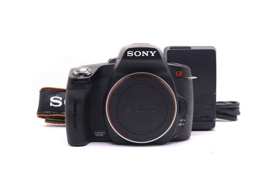 Sony A390 body (пробег 17040 кадров)