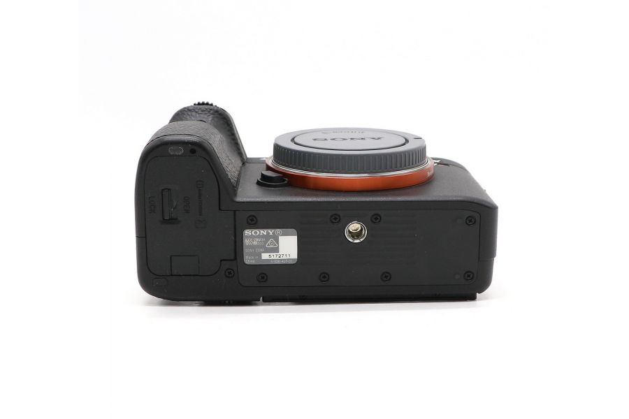 Sony A7RIII ILCE-7RM3 body в упаковке (пробег 7725 кадров)