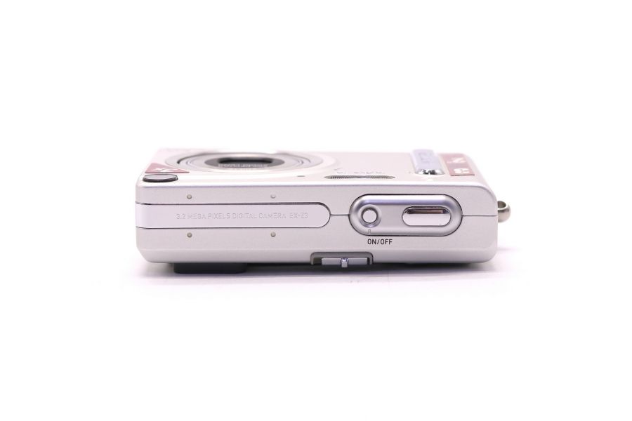 CASIO Exilim Zoom EX-Z3 в упаковке