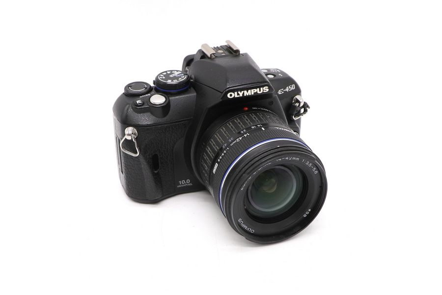 Olympus E-450 + 14-42mm f/3.5-5.6 б/у