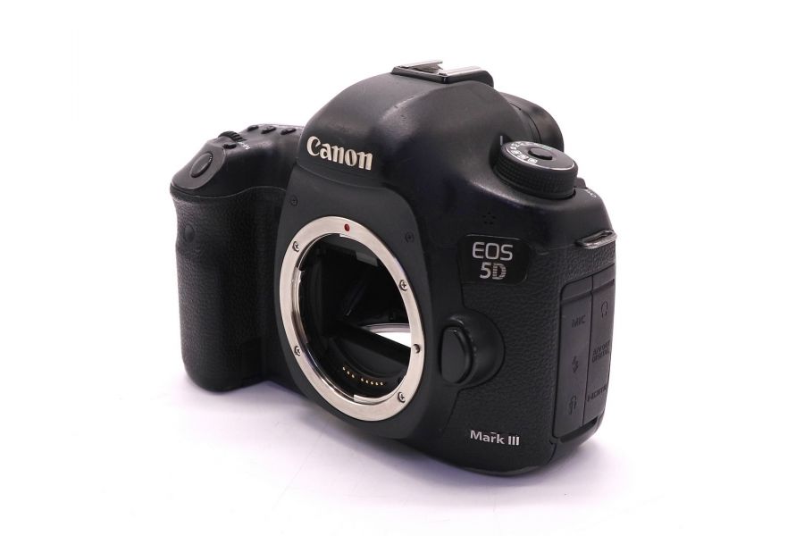 Canon EOS 5D Mark III body в упаковке (пробег 95640 кадров)