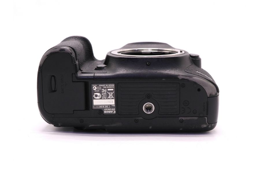 Canon EOS 5D Mark III body в упаковке (пробег 95640 кадров)