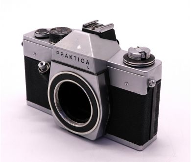 Praktica L body (Germany, 1969г)