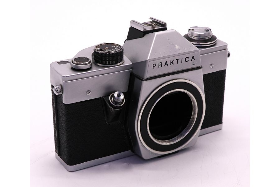 Praktica L body (Germany, 1969г)