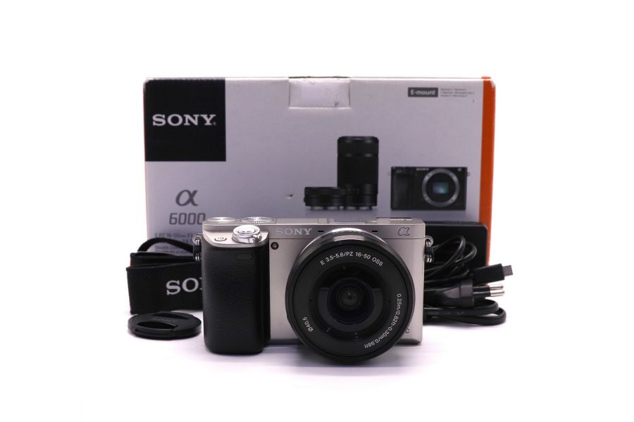 Sony A6000 ILCE-6000 kit в упаковке (пробег 10400 кадров)