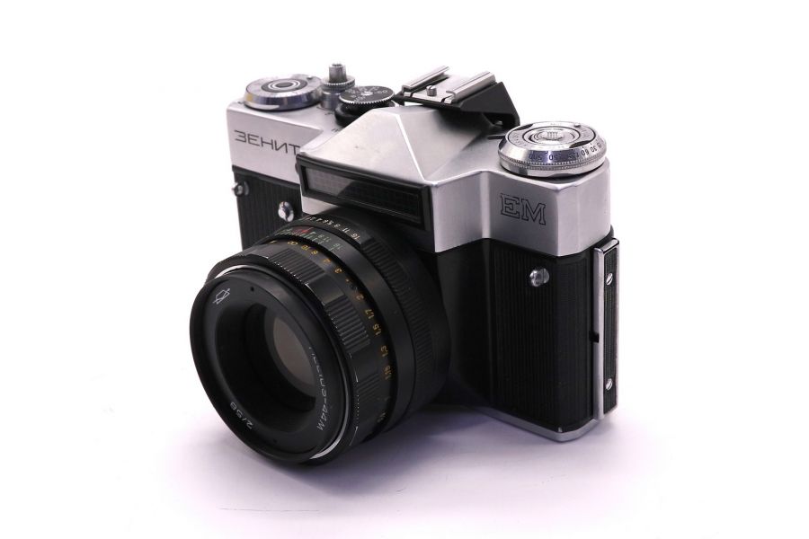 Редкость Зенит ЕМ 25 Съезд КПСС в упаковке 