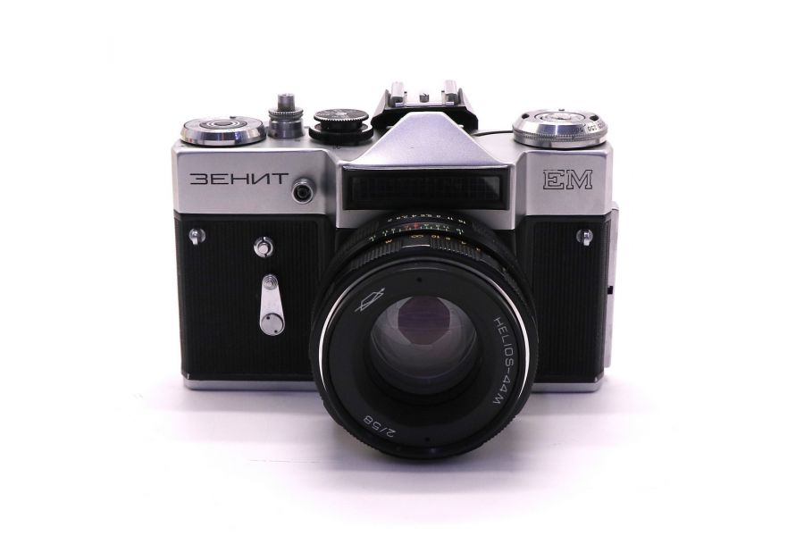 Редкость Зенит ЕМ 25 Съезд КПСС в упаковке 