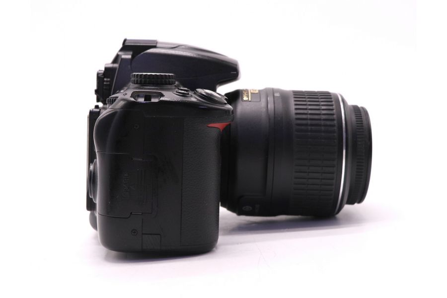 Фотокамера Nikon D5000 kit (пробег 55375 кадров)