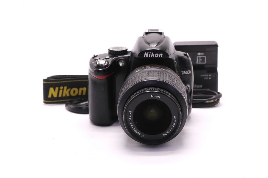 Фотокамера Nikon D5000 kit (пробег 55375 кадров)