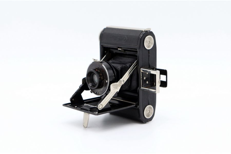 Zeiss Ikon Ikonta 520/18 (Germany, 1932)