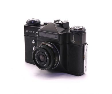 Зенит-Е олимпийский + Индустар-50-2 (СССР)