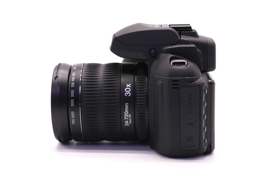 Fujifilm FinePix HS30EXR