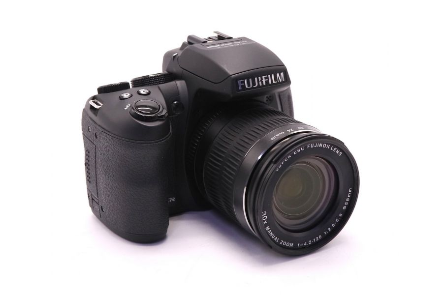 Fujifilm FinePix HS30EXR