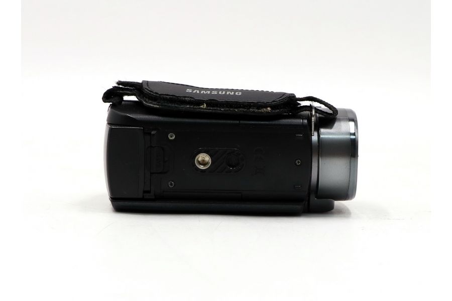 Видеокамера Samsung HMX-H400