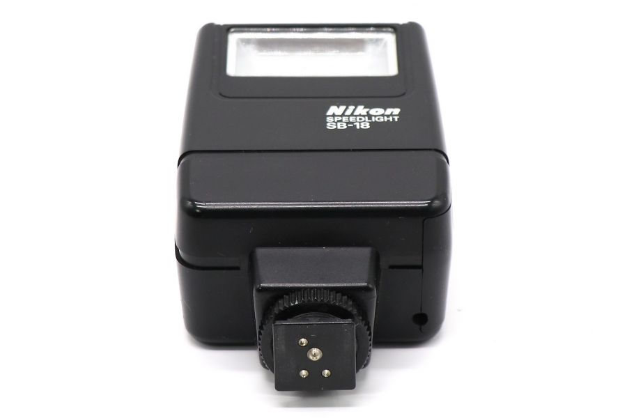 Фотовспышка Nikon Speedlight SB-18