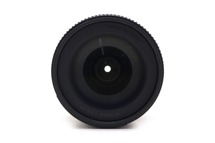 Sigma AF 18-50mm F2.8 DC DN Contemporary в упаковке