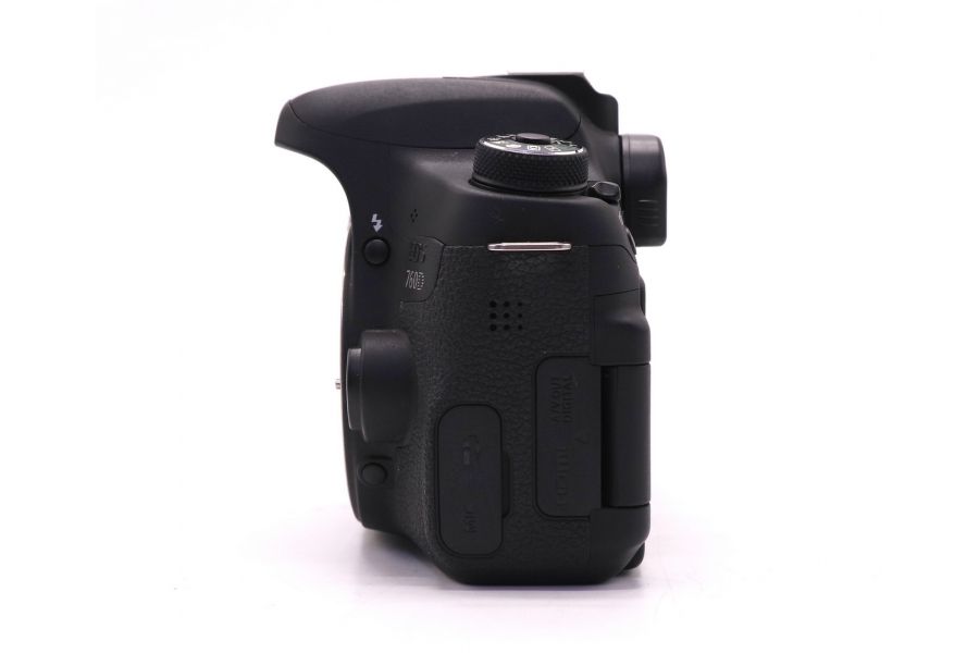 Canon EOS 760D body в упаковке (пробег 7500 кадров)