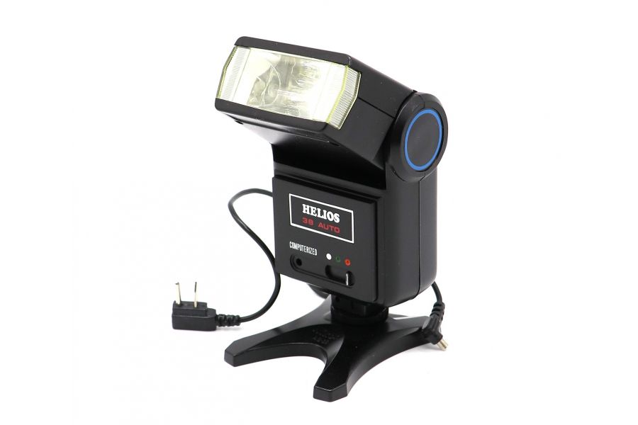 Фотовспышка Helios 38 Auto