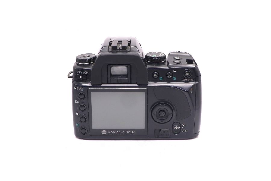 Konica Minolta Dynax 5D body (Japan)